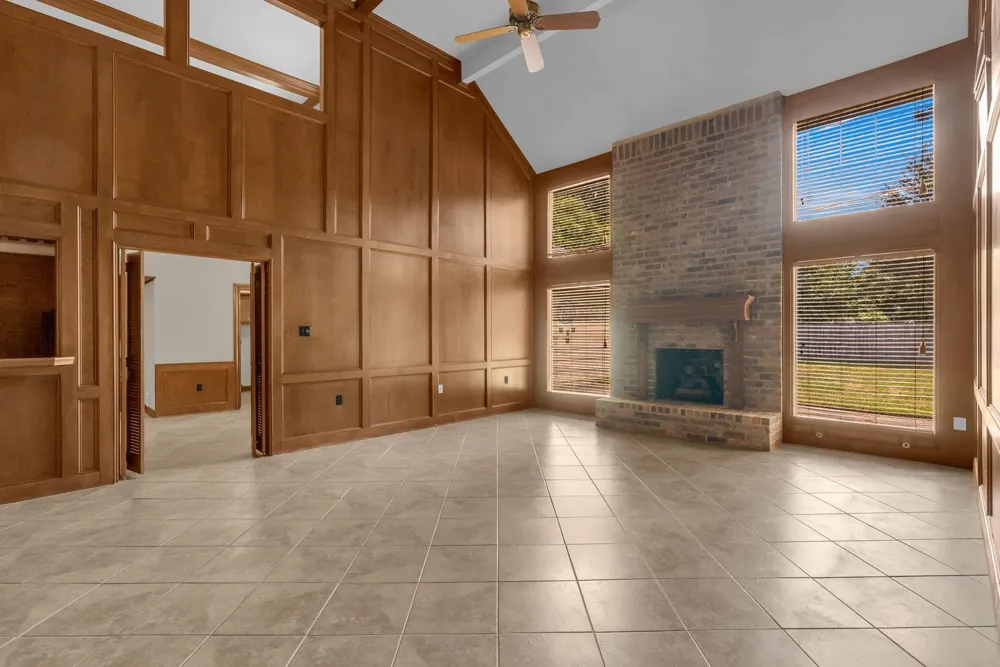 8111 Northbridge Drive Spring, TX 77379