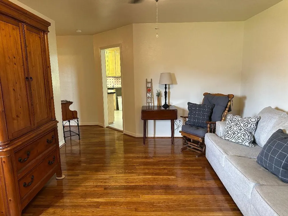 304 Edgewater Drive Clute, TX 77531