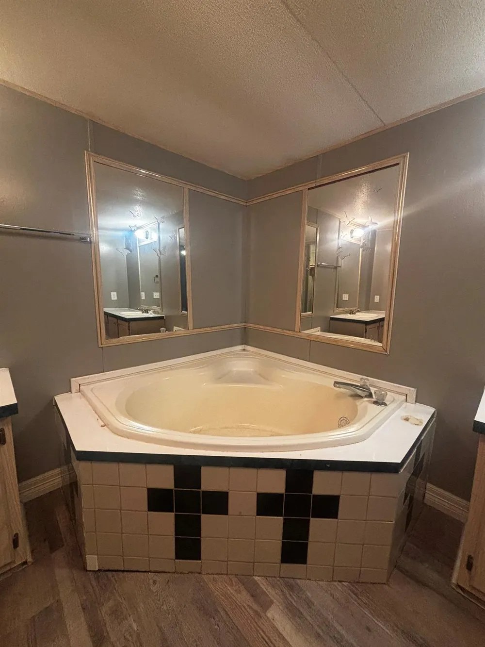 7684 S Sh 75 #44 Huntsville, TX 77340