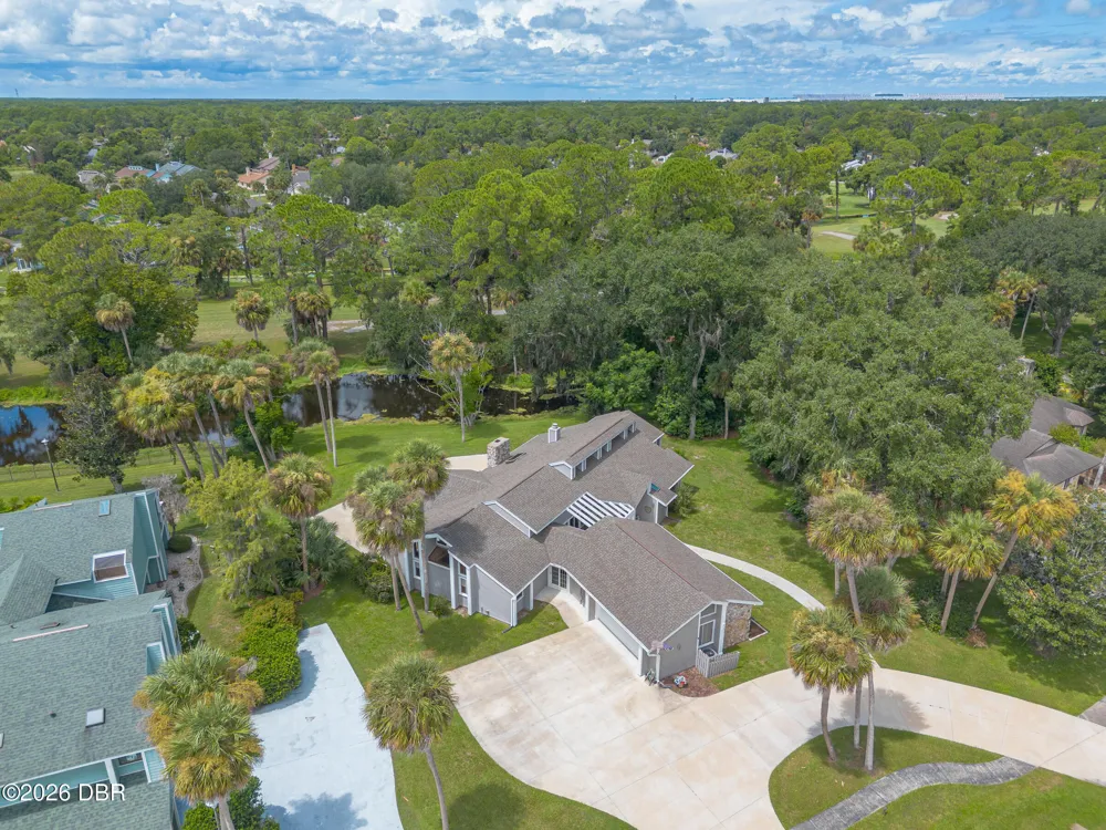 568 Pelican Bay Drive Daytona Beach, FL 32119