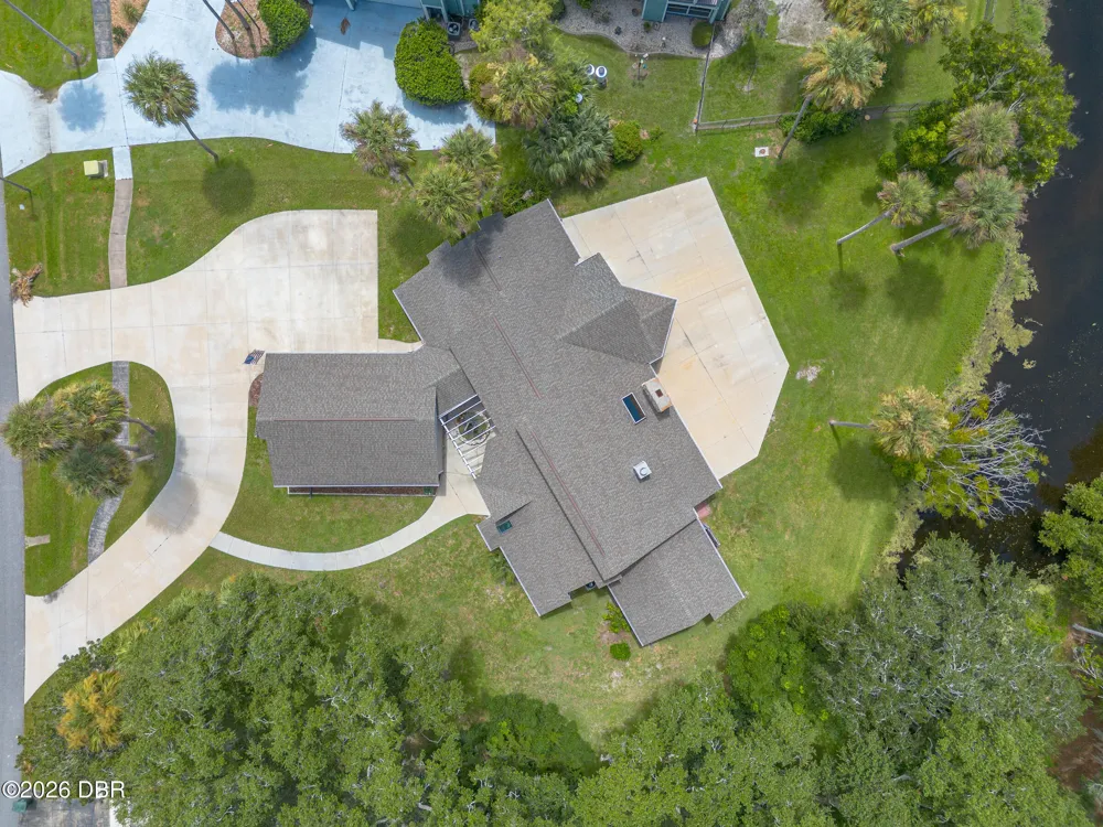 568 Pelican Bay Drive Daytona Beach, FL 32119