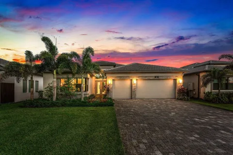 9850 Evergreen Woods Lane