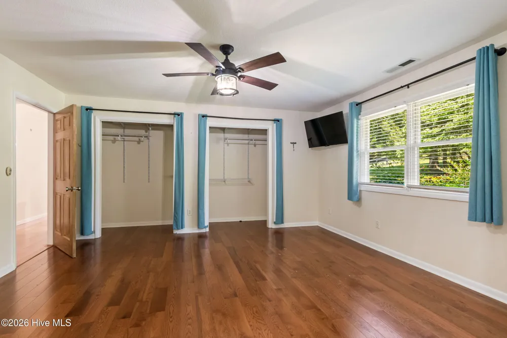 11 Turkey Trail Warne, NC 28909