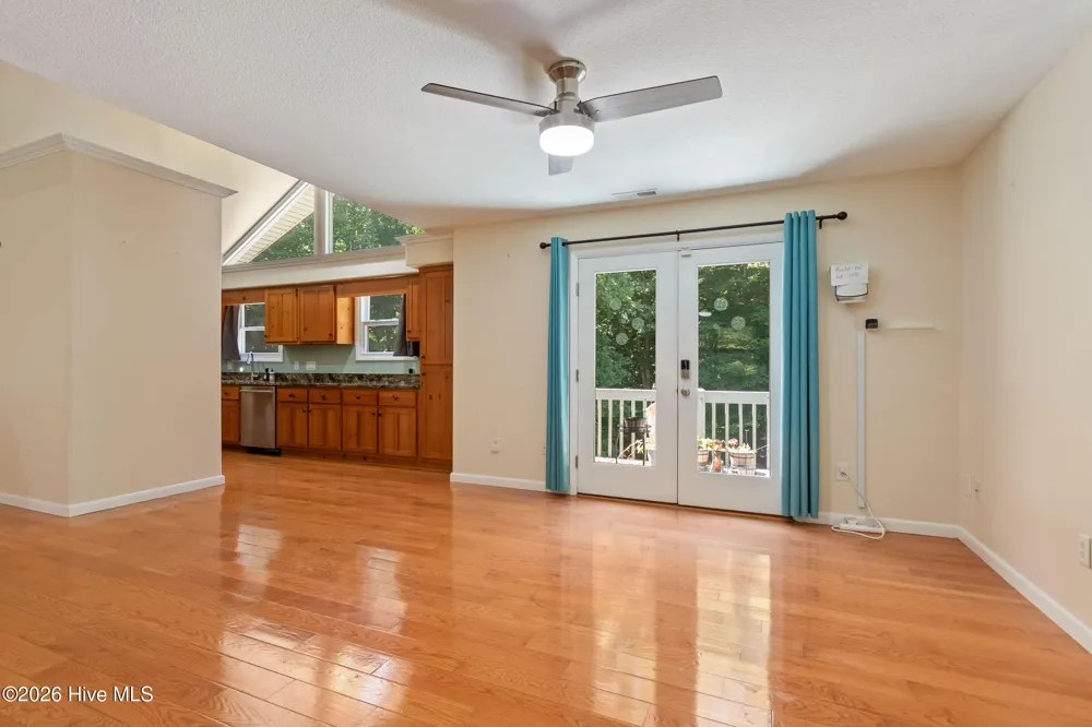 11 Turkey Trail Warne, NC 28909