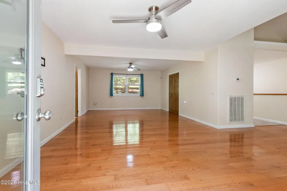 11 Turkey Trail Warne, NC 28909