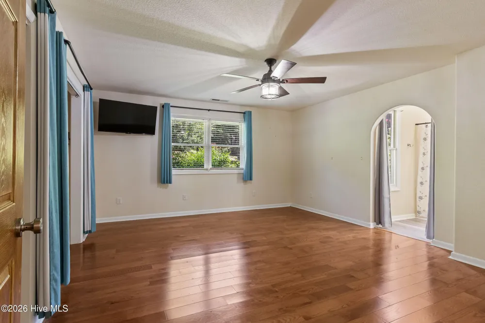 11 Turkey Trail Warne, NC 28909