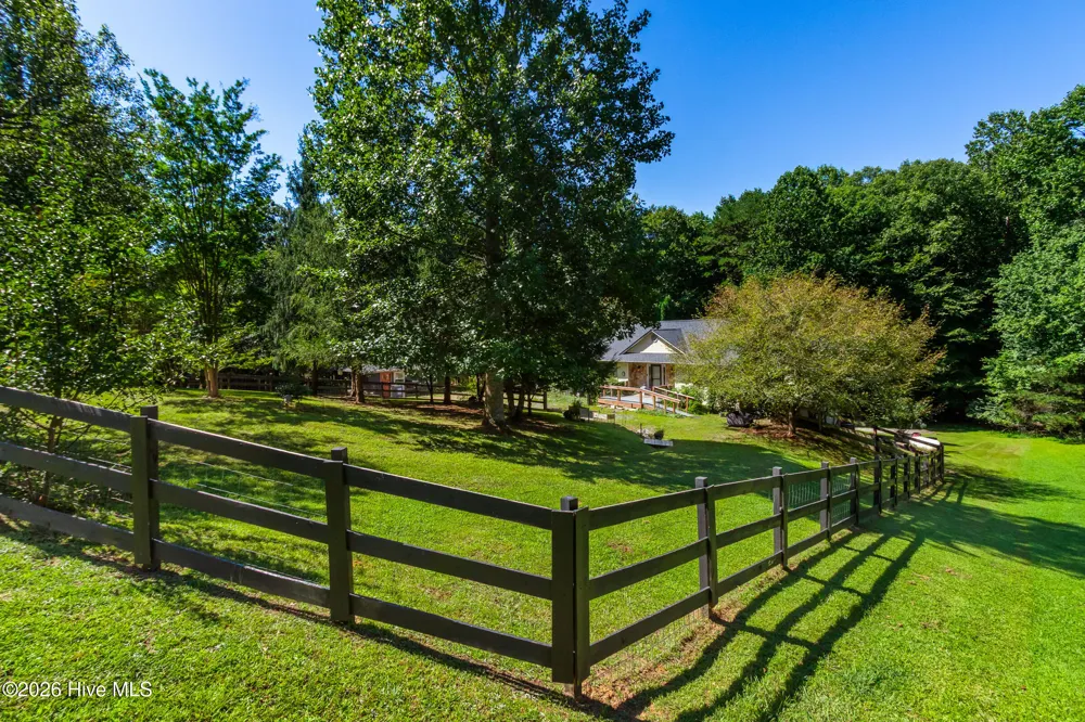 11 Turkey Trail Warne, NC 28909