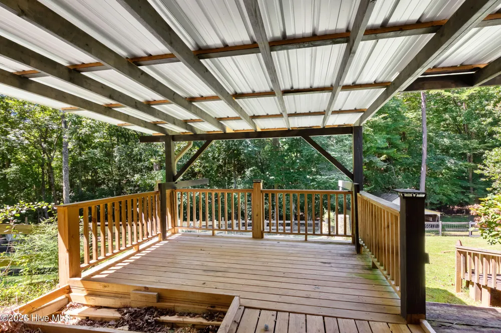 11 Turkey Trail Warne, NC 28909
