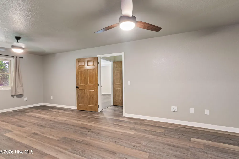 11 Turkey Trail Warne, NC 28909