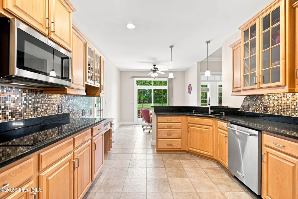 1009 West Cove Loop Leland, NC 28451
