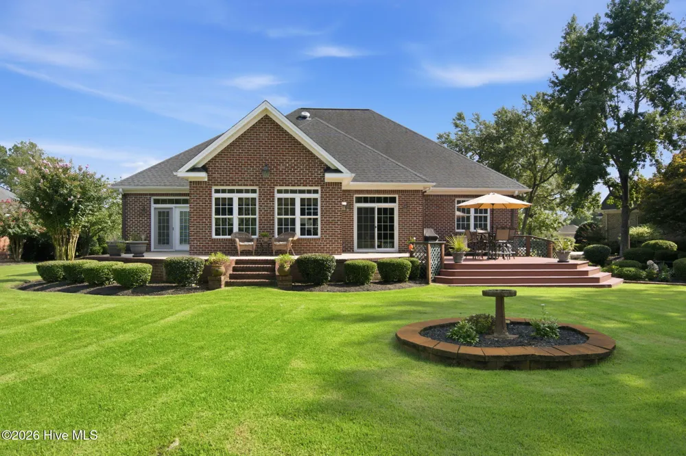 1009 West Cove Loop Leland, NC 28451