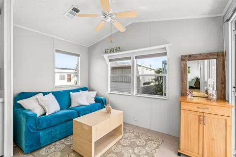 12 Hibiscus Drive #H