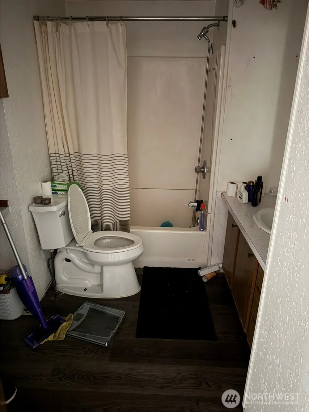 11327 Entree View Dr SW Olympia, WA 98512