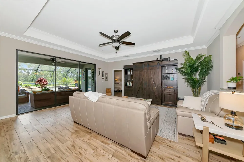 2938 DESERT PLAIN COVE Bradenton, FL 34211