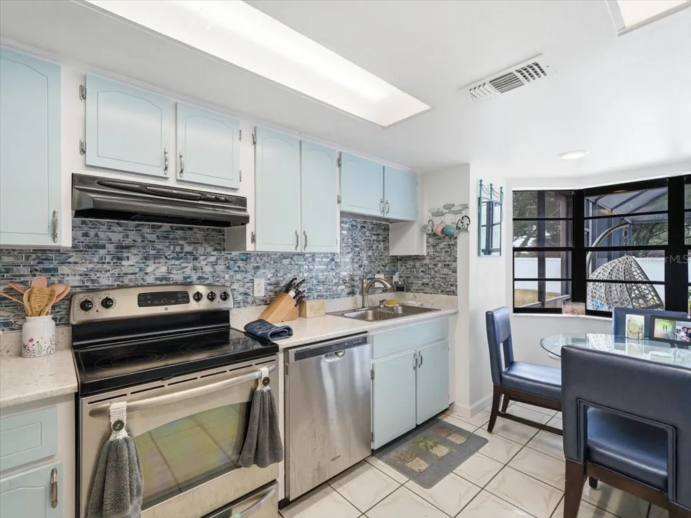 7022 ARBOR VIEW LANE New Port Richey, FL 34653