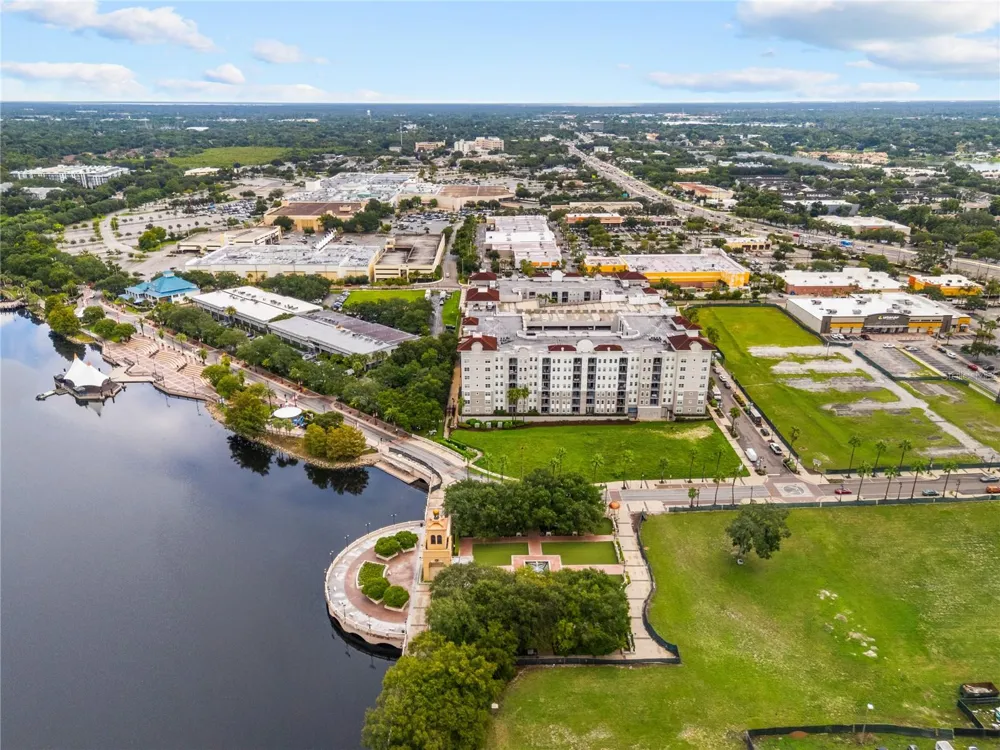 109 OYSTER BAY CIRCLE #220 Altamonte Springs, FL 32701