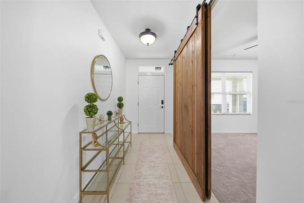 10019 GEESE TRAIL CIRCLE Sun City Center, FL 33573