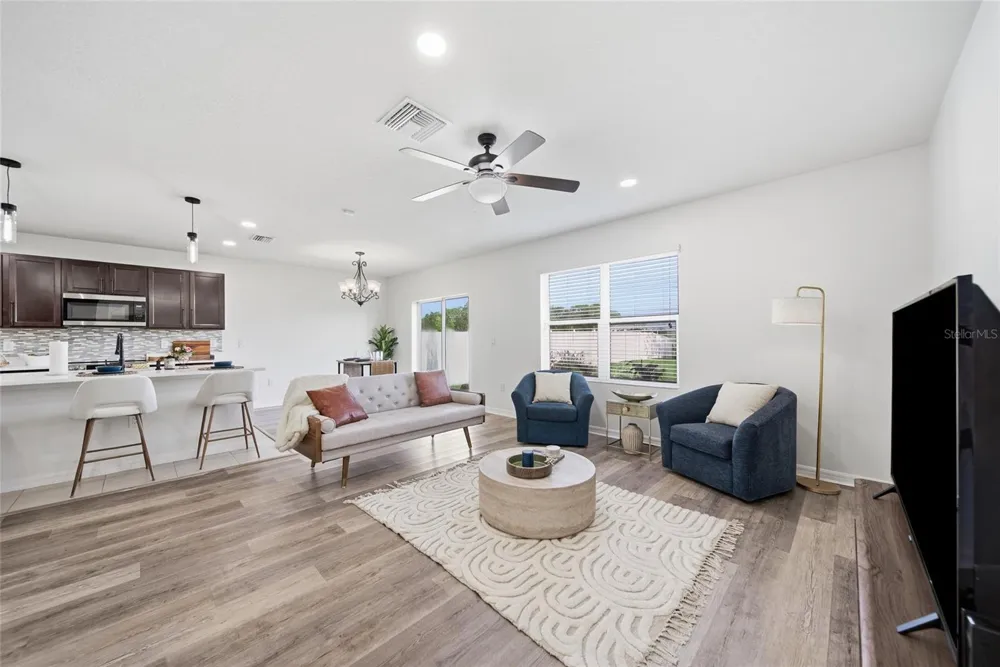 10019 GEESE TRAIL CIRCLE Sun City Center, FL 33573
