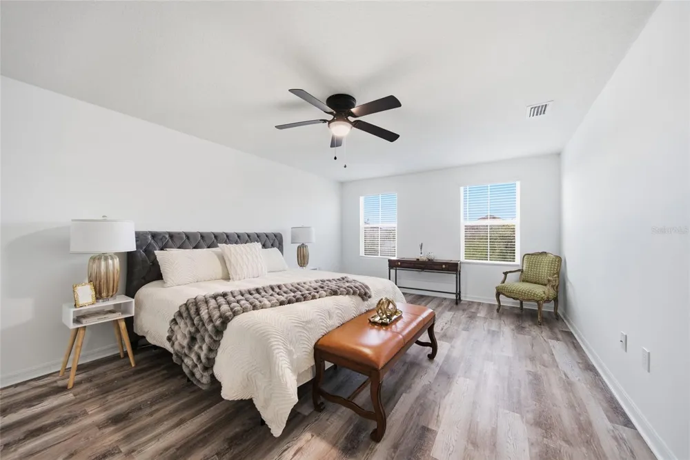 10019 GEESE TRAIL CIRCLE Sun City Center, FL 33573