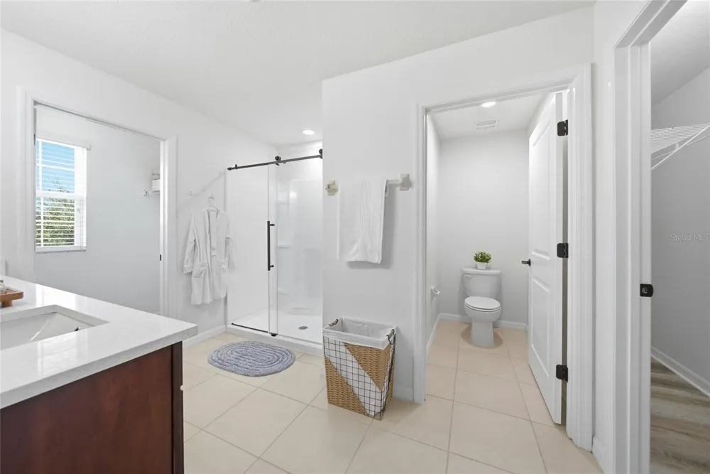 10019 GEESE TRAIL CIRCLE Sun City Center, FL 33573
