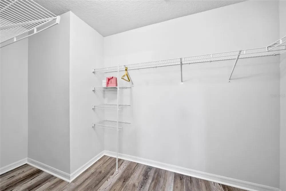 10019 GEESE TRAIL CIRCLE Sun City Center, FL 33573