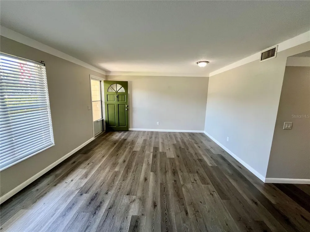 2000 WORLD PARKWAY BOULEVARD #7 Clearwater, FL 33763