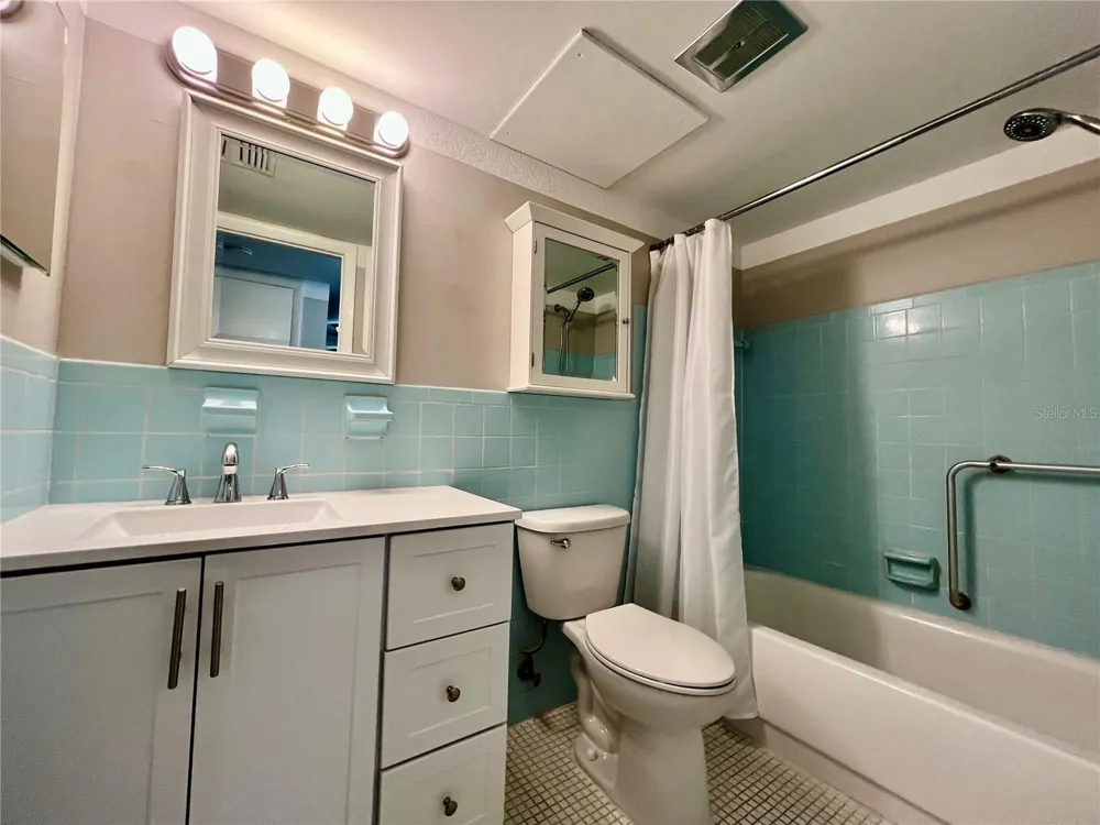 2000 WORLD PARKWAY BOULEVARD #7 Clearwater, FL 33763