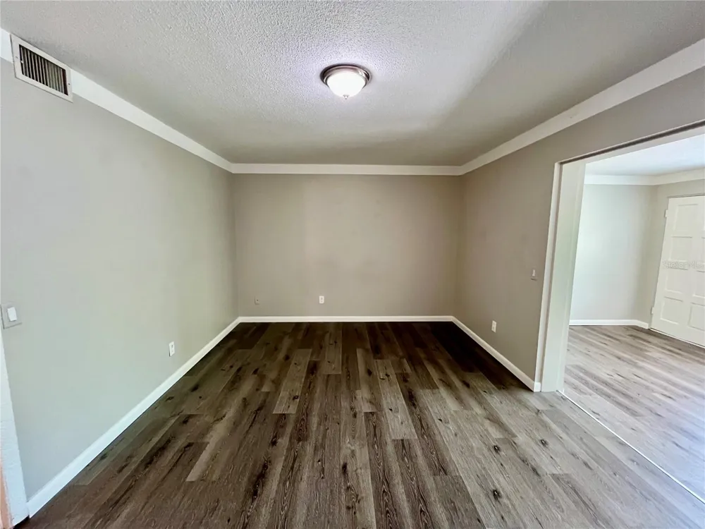 2000 WORLD PARKWAY BOULEVARD #7 Clearwater, FL 33763