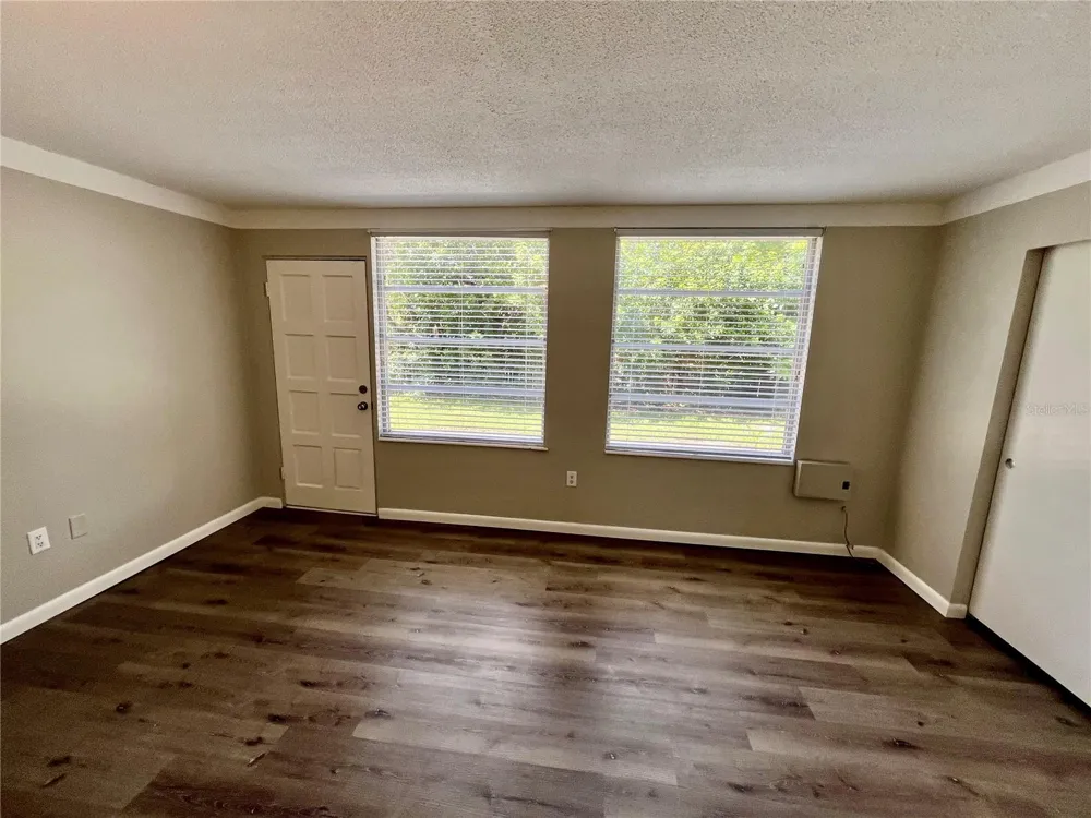 2000 WORLD PARKWAY BOULEVARD #7 Clearwater, FL 33763