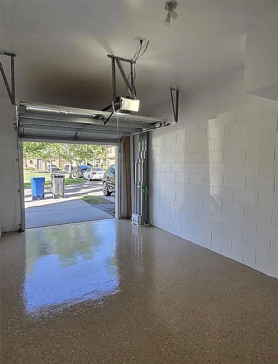 10259 VILLA PALAZZO COURT Tampa, FL 33615