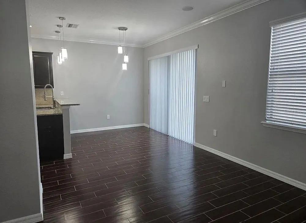 10259 VILLA PALAZZO COURT Tampa, FL 33615