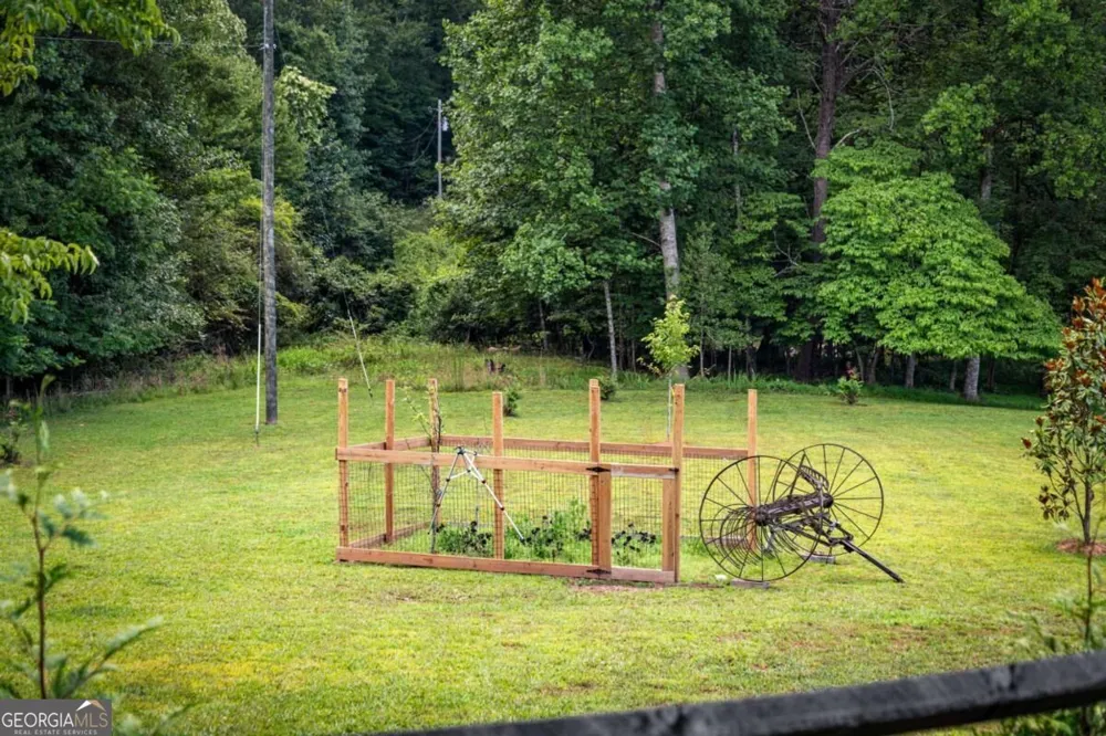135 Rolling Hills Drive Morganton, GA 30560