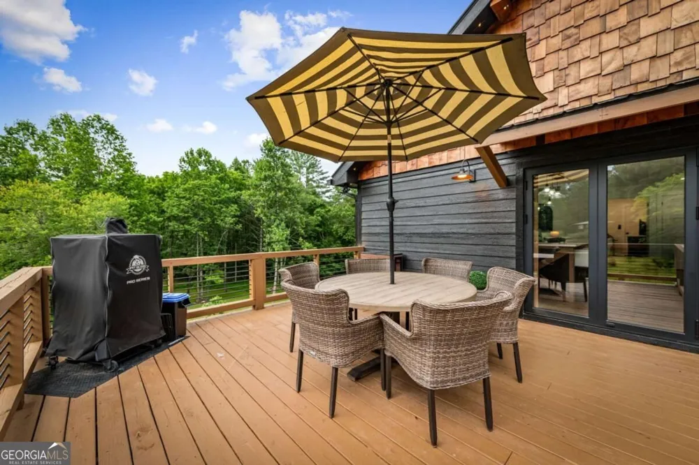 135 Rolling Hills Drive Morganton, GA 30560