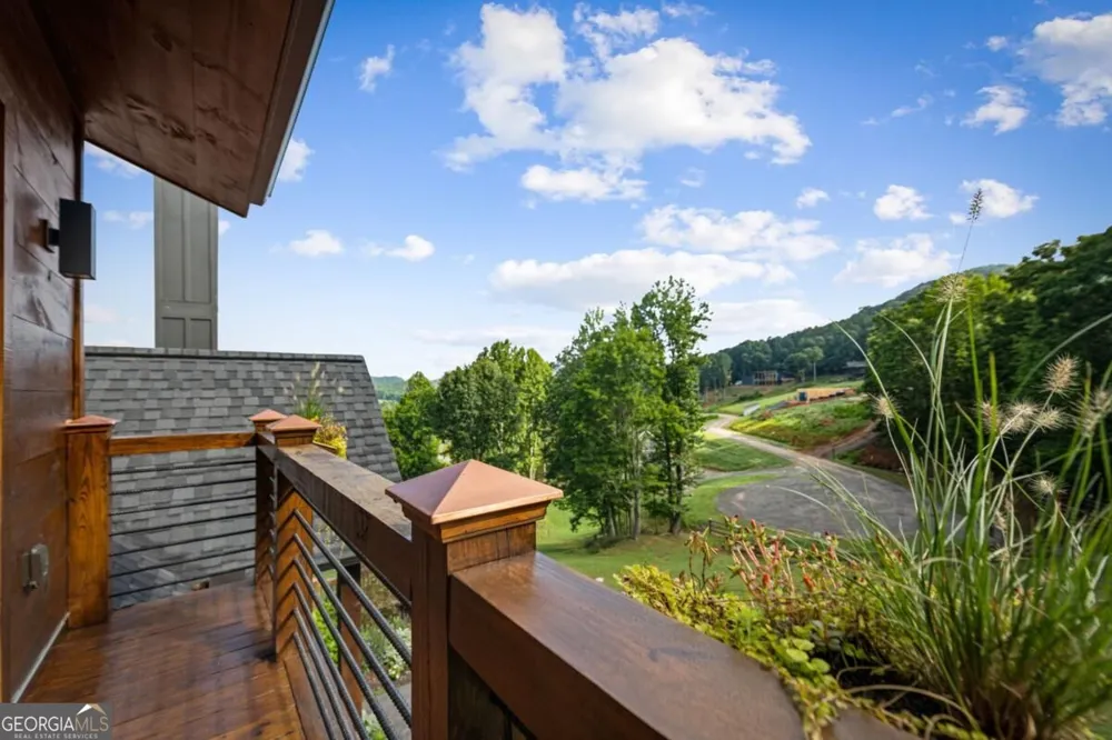 437 Big Valley DR Morganton, GA 30560