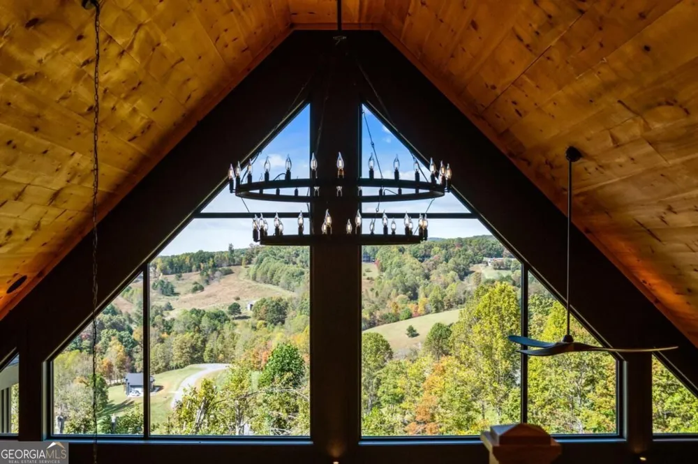 437 Big Valley DR Morganton, GA 30560