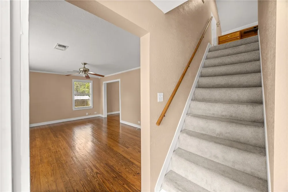 906 W First Street Brenham, TX 77833
