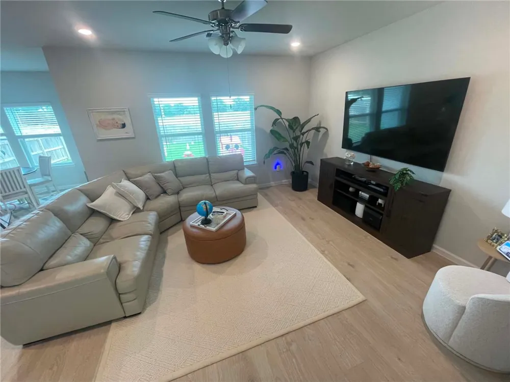 830 Coffee Mill Lane College Station, TX 77845
