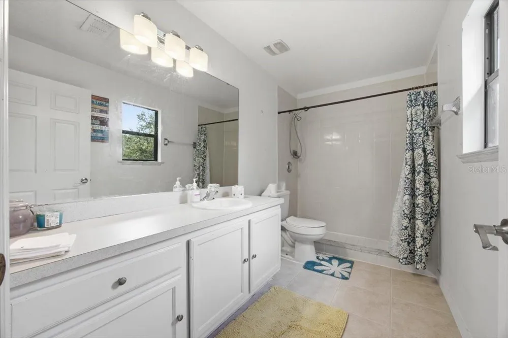 928 COVENTRY ROAD Davenport, FL 33897