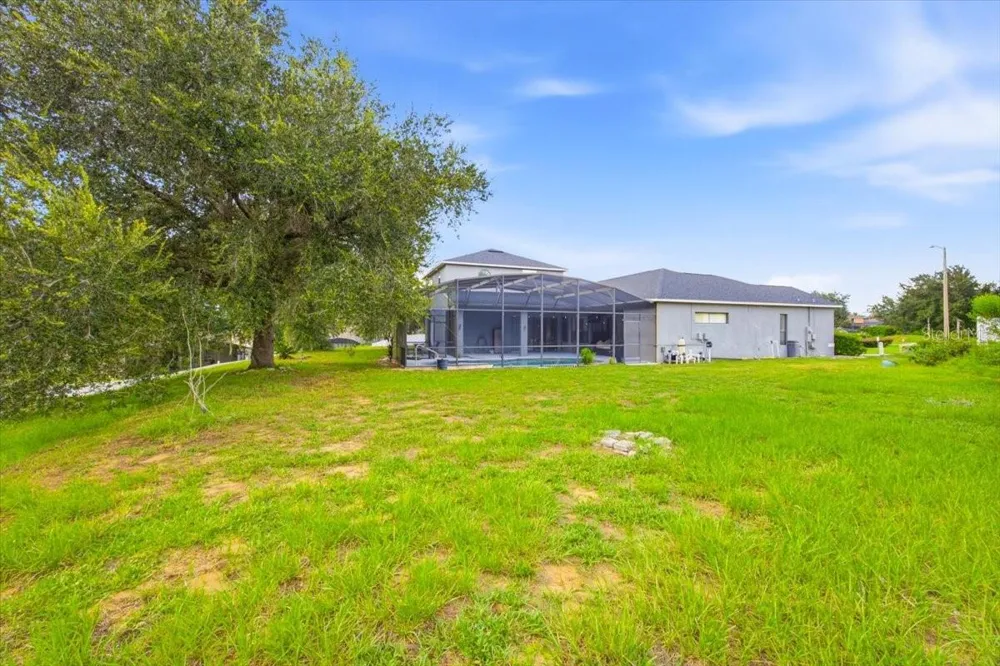 928 COVENTRY ROAD Davenport, FL 33897
