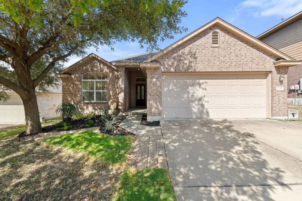 2212 Christoff Loop Austin, TX 78748