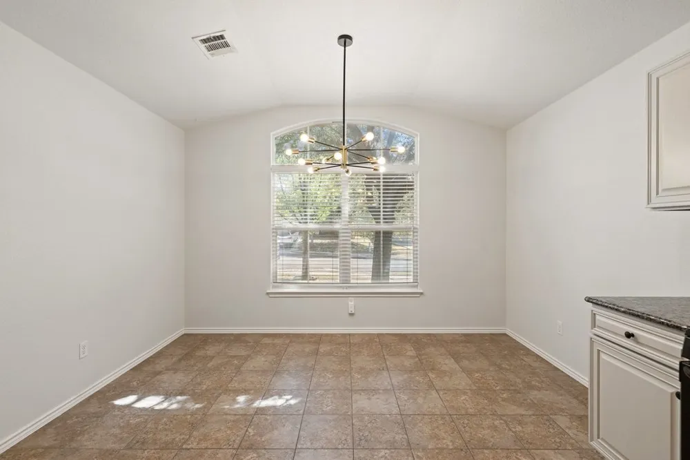 2212 Christoff Loop Austin, TX 78748