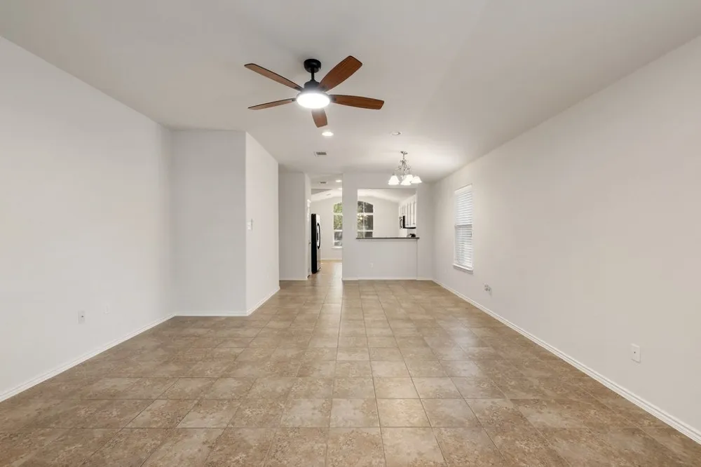 2212 Christoff Loop Austin, TX 78748