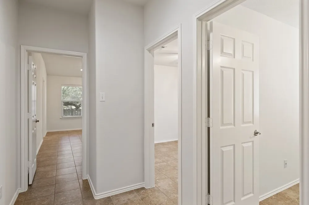 2212 Christoff Loop Austin, TX 78748