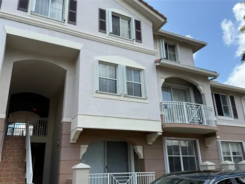 8930 W Flagler Street #215