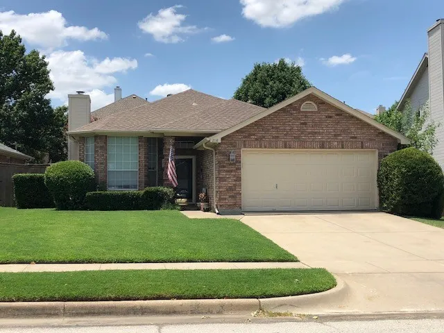 2118 Stoneridge Drive Keller, TX 76248