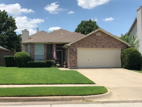 2118 Stoneridge Drive