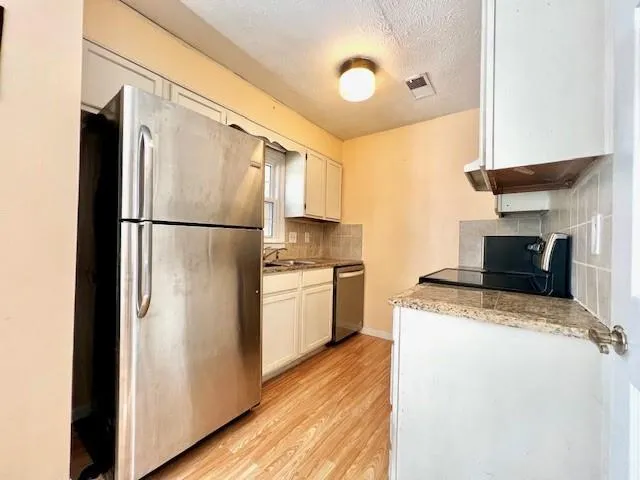 107 Old Ferry Way Roswell, GA 30076
