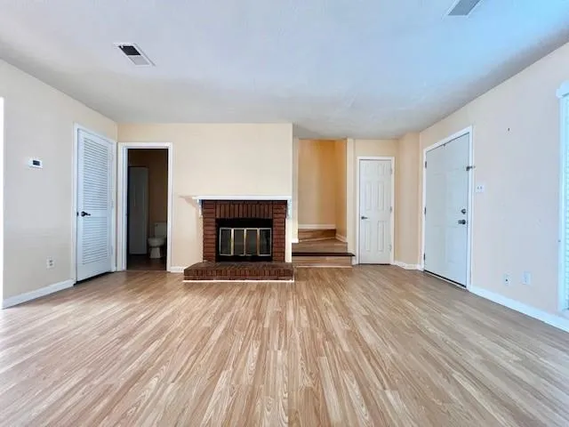 107 Old Ferry Way Roswell, GA 30076