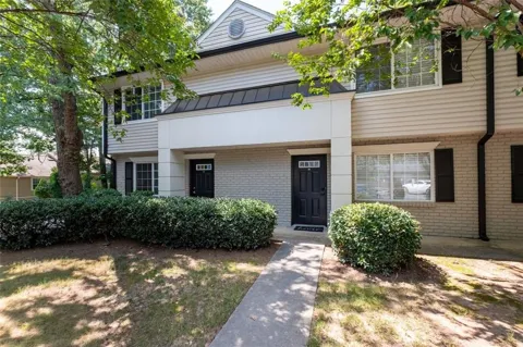 6940 Roswell Road #B3