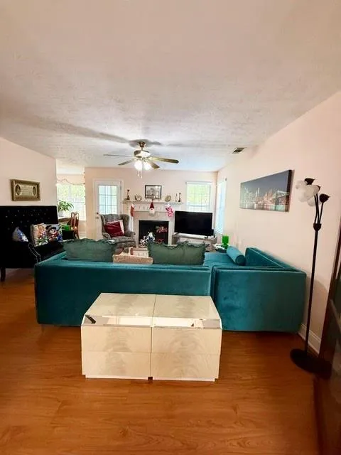 5280 Harbins Point Lane NW Lilburn, GA 30047